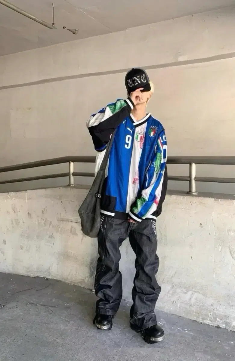 thumbnail-0